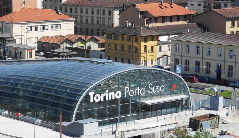 Hosts 21 Apartment Turin Bagian luar foto