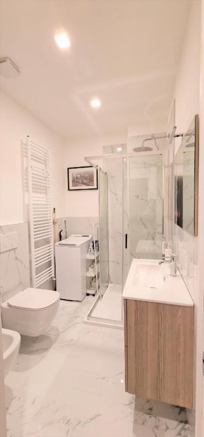 Hosts 21 Apartment Turin Bagian luar foto