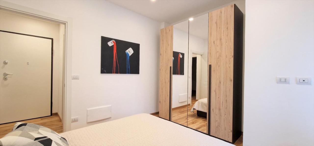 Hosts 21 Apartment Turin Bagian luar foto